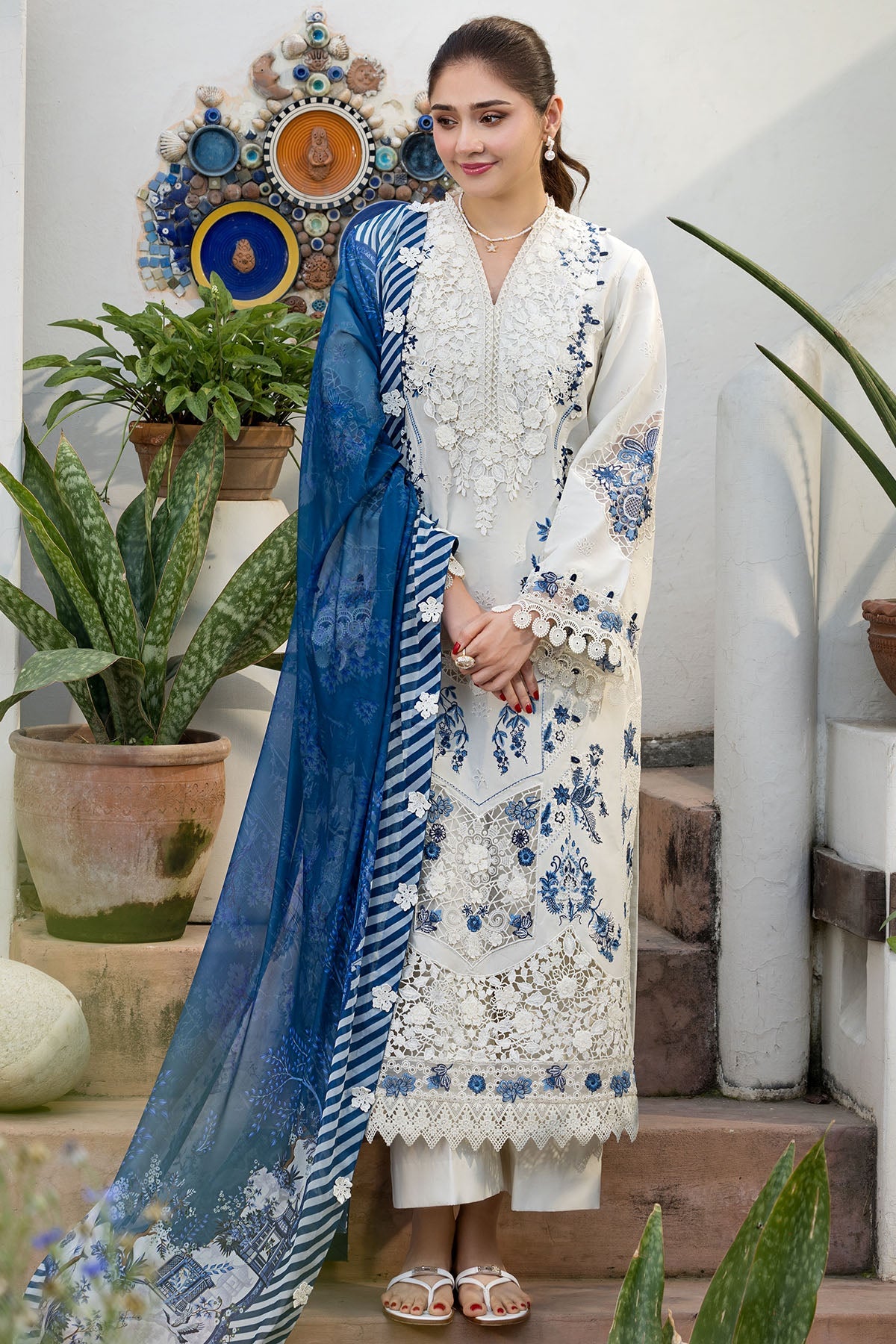 MOTIFZ-UNSTITCHED 3PC DHANAK LASERWORK EMBROIDERED SUIT-PK-5198