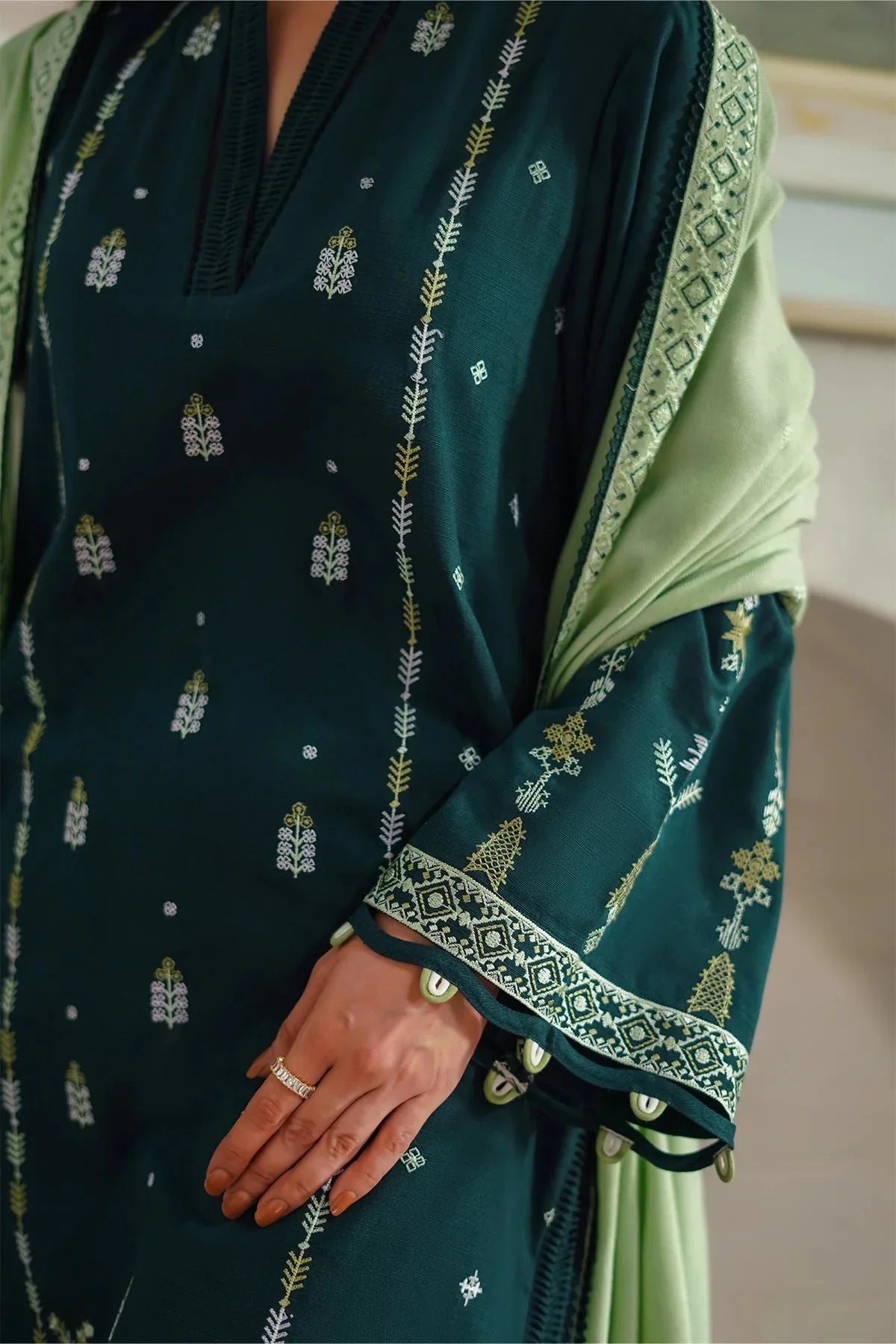 BATIK-UNSTITCHED 3PC DHANAK EMBROIDERED SUIT-PK-5766
