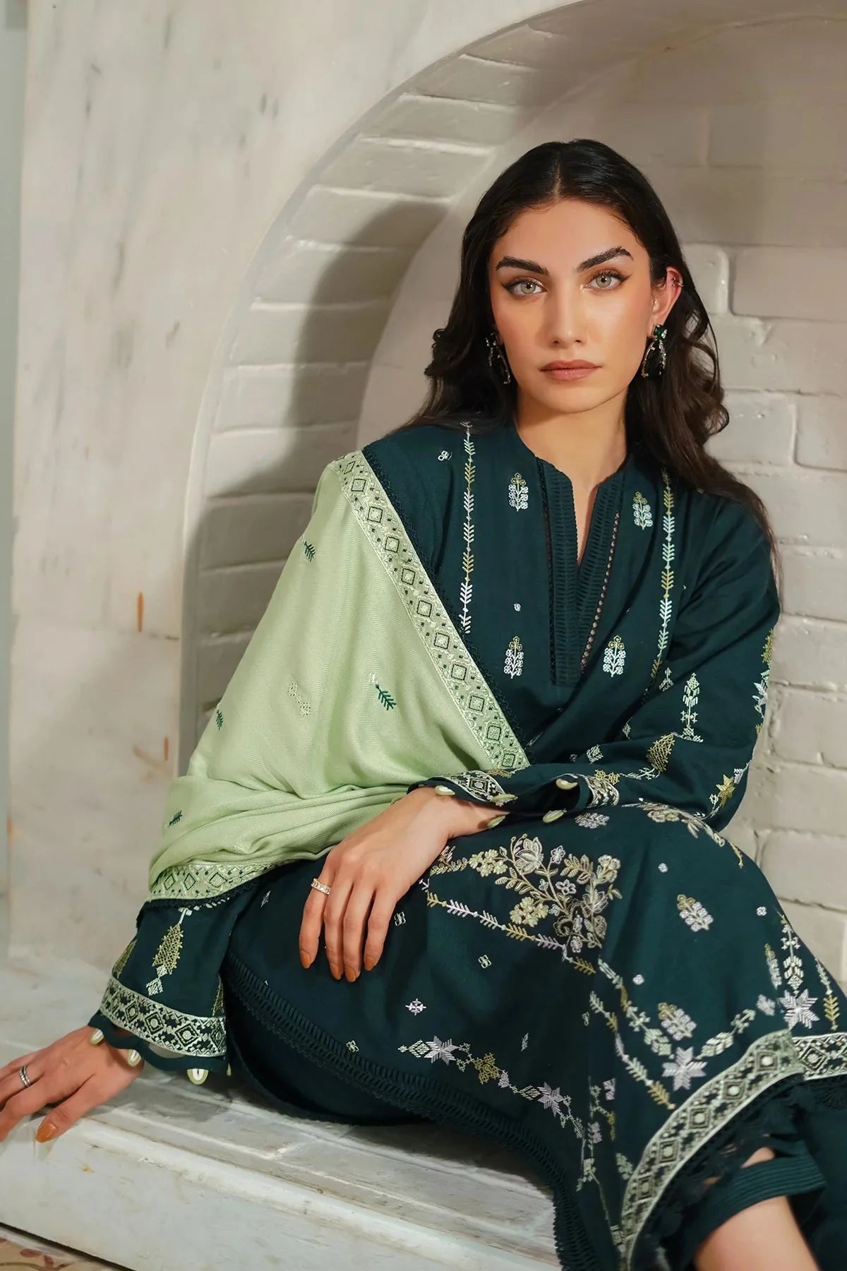 BATIK-UNSTITCHED 3PC DHANAK EMBROIDERED SUIT-PK-5766