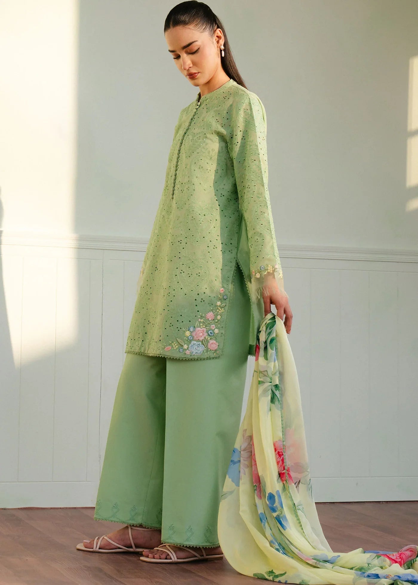 ZARA SHAH JAHAN -UNSTITCHED 3PC LAWN CHIKENKARI EMBROIDERED SUIT-PK-5707