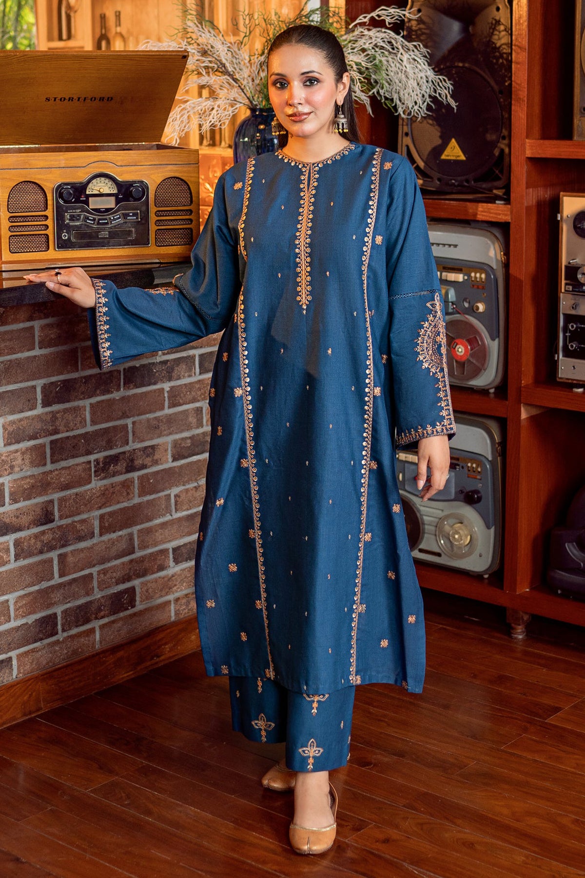 URGE-UNSTITCHED 2PC DHANAK EMBROIDERED SUIT-PK-133