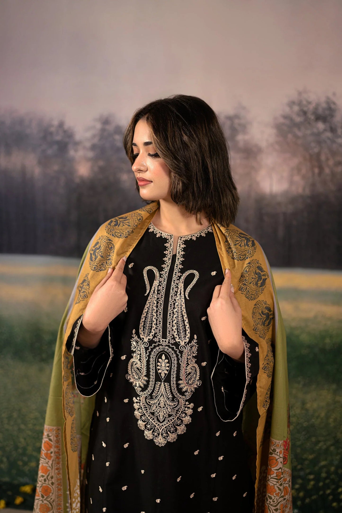 URGE-UNSTITCHED 3PC DHANAK EMBROIDERED SUIT-PK-5798