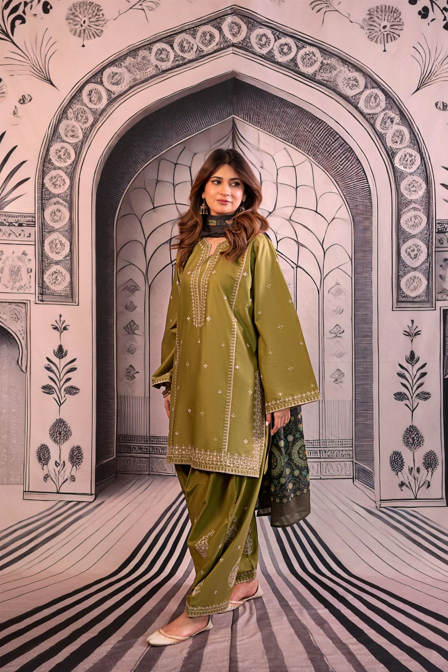 URGE-UNSTITCHED 3PC DHANAK EMBROIDERED SUIT-PK-5757