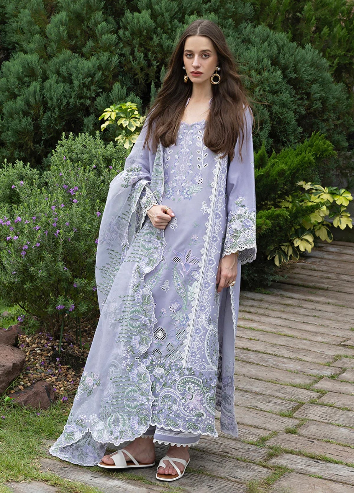 MUSHQ-UNSTITCHED 3PC LAWN EMBROIDERED SUIT-PK-4804