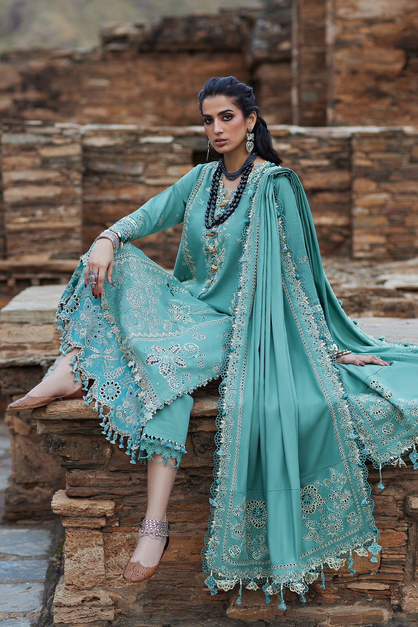 ELAN-UNSTITCHED 3PC DHANAK HEAVY EMBROIDERED SUIT-PK-5779