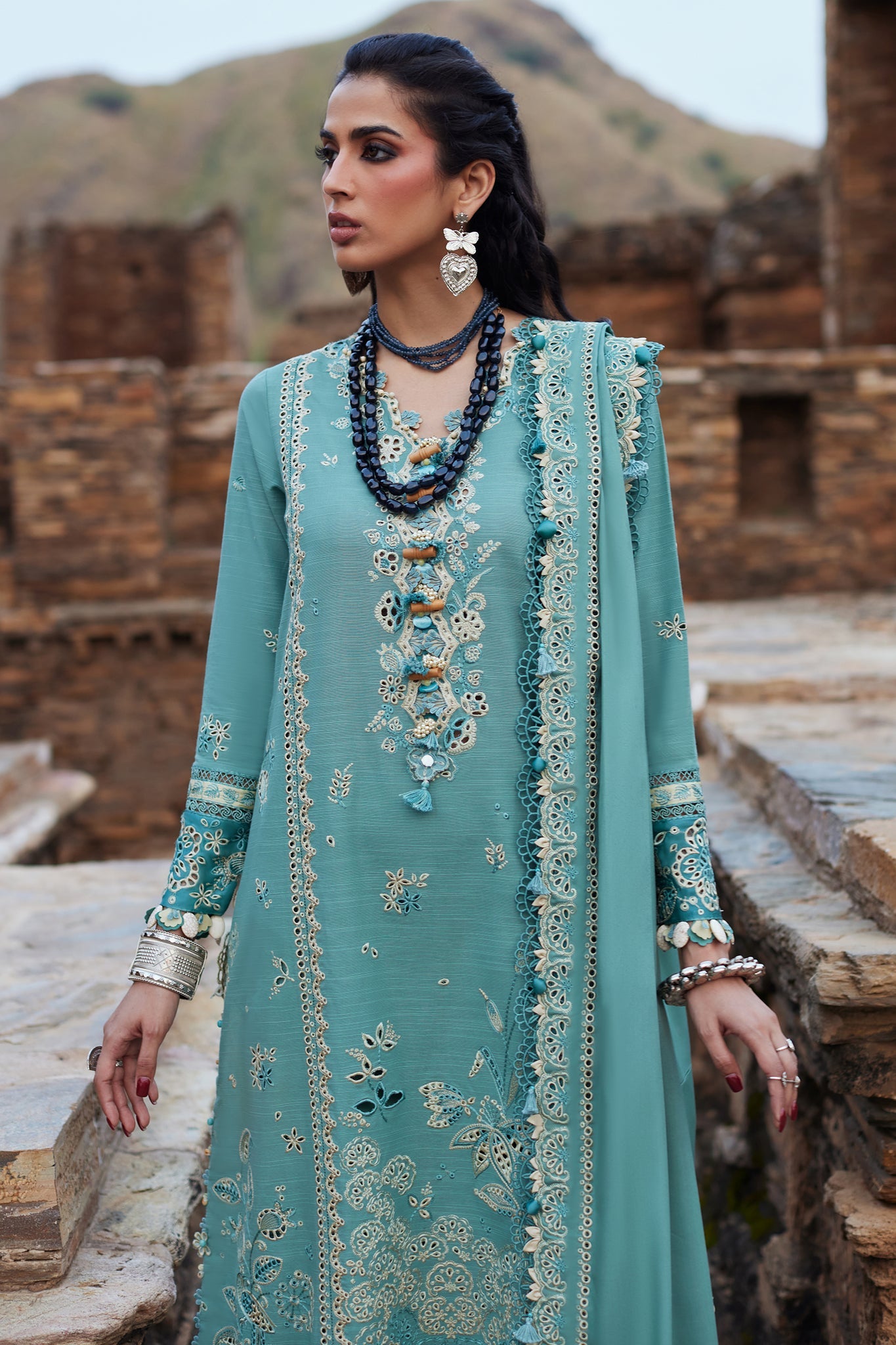 ELAN-UNSTITCHED 3PC DHANAK HEAVY EMBROIDERED SUIT-PK-5779