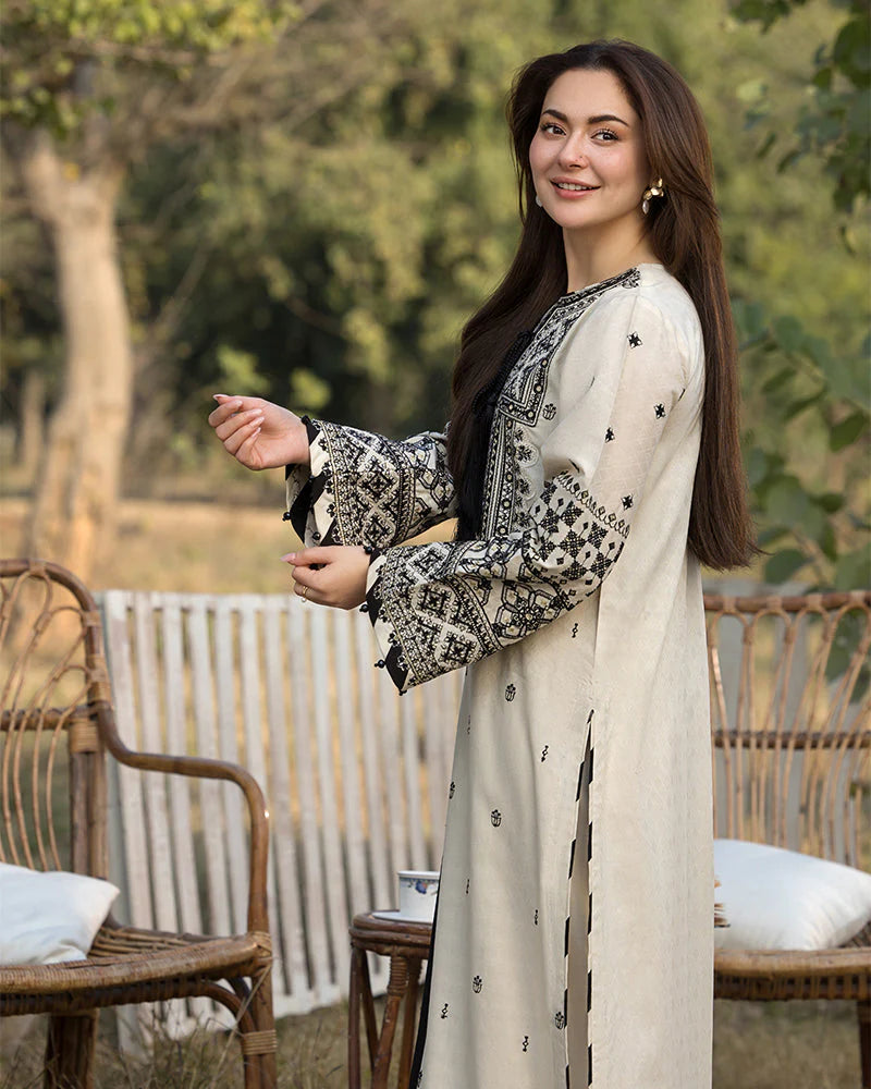 QALAMQAR-UNSTITCHED 3PC DHANAK HEAVY EMBROIDERED SUIT-PK-5657