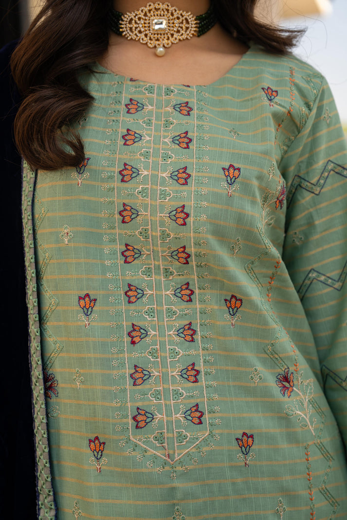 PULK-3PC KHADDAR EMBROIDERED SHIRT WITH VELVET EMBROIDERED READY TO WEAR SHAWL-PK-5530