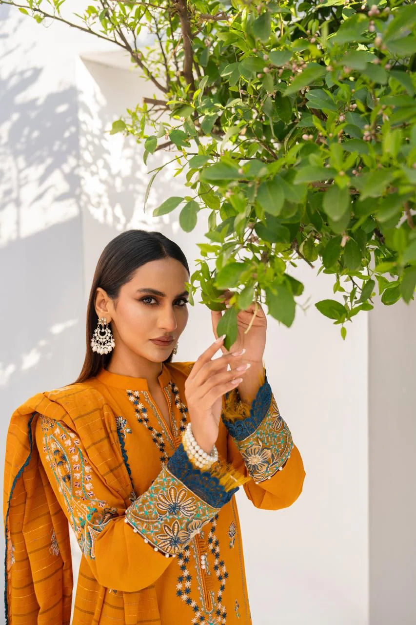 PULK-3PC LAWN EMBROIDERED SHIRT WITH LAWN EMBROIDERED READY TO WEAR DUPATTA-PK-5594