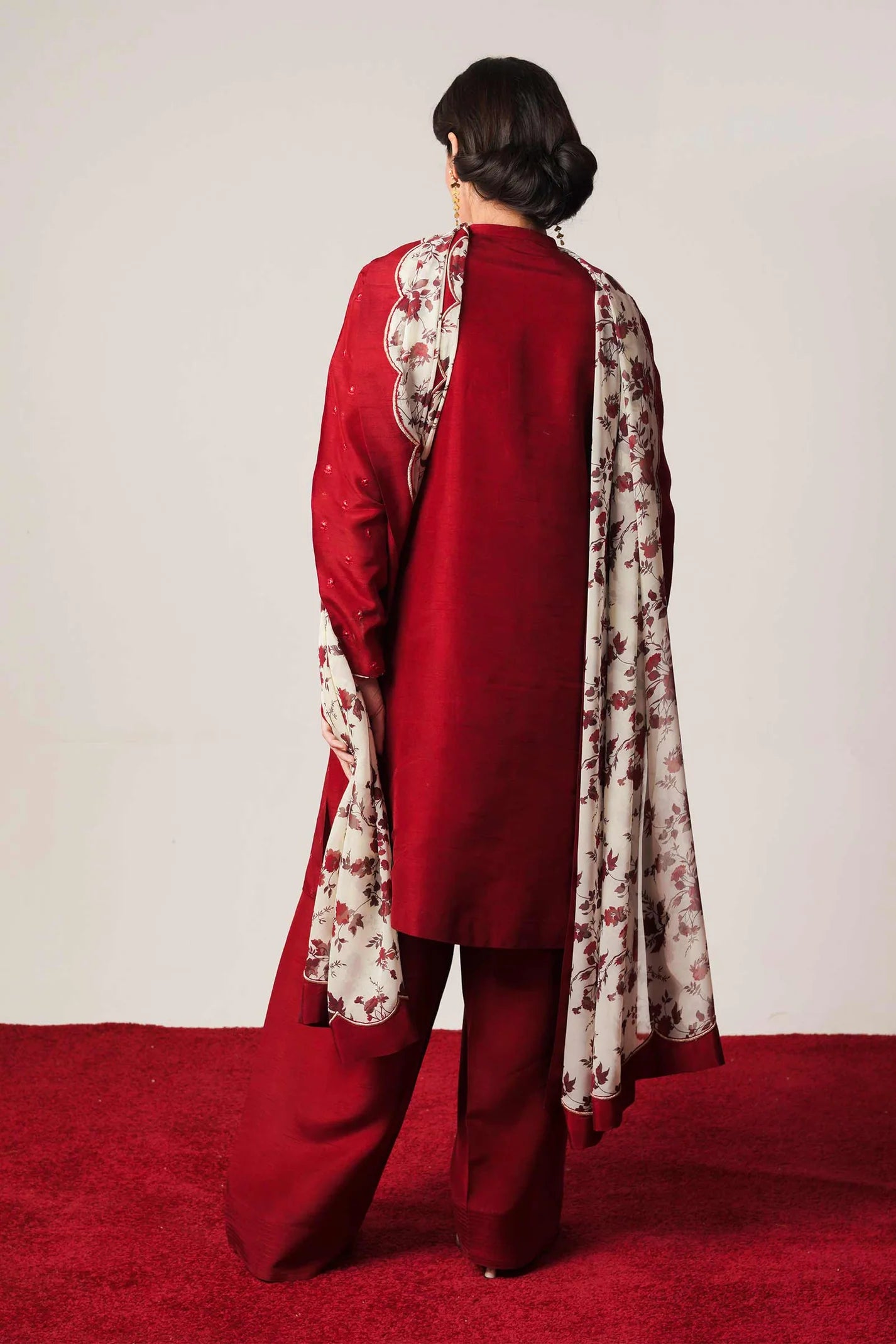 ZARA SHAHJAHAN - 3PC DHANAK EMBROIDERED SHIRT WITH KOTARAI PRINTED SHAWL AND DHANAK TROUSER- EP-5012