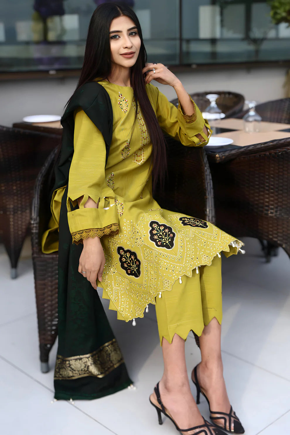ELAAN-3PC KHADDAR CUTWORK EMBROIDERED SHIRT WITH KASHMIRI JACQUARD WOOL SHAWL-EP-5524